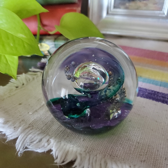 Selkirk Art Glass Hand-blown 'ICON' 2004 Scotland Paperweight - Picture 2 of 6